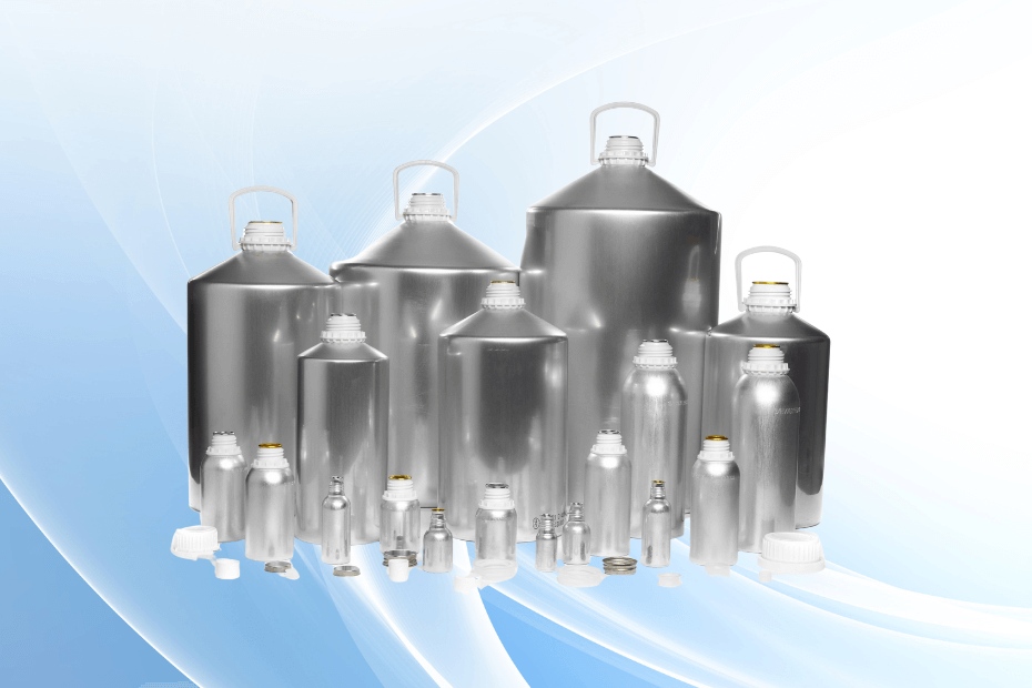 Tournaire aluminium bottles on a blue gradient background
