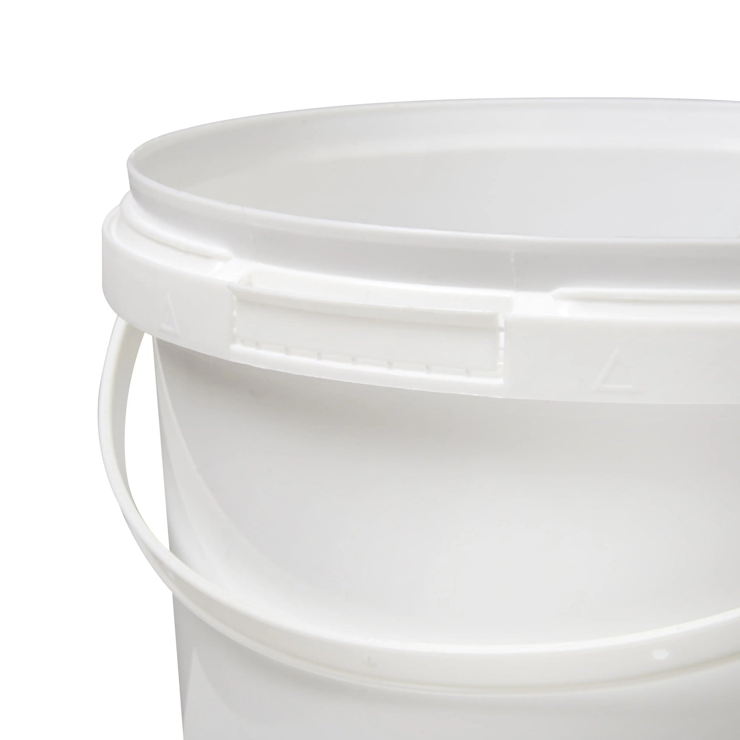 5.5 Litre Plastic White UN Approved Bucket with Plastic Handle Invopak