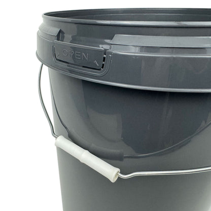 26 Litre Recycled Plastic Grey Round Bucket with Wire Handle