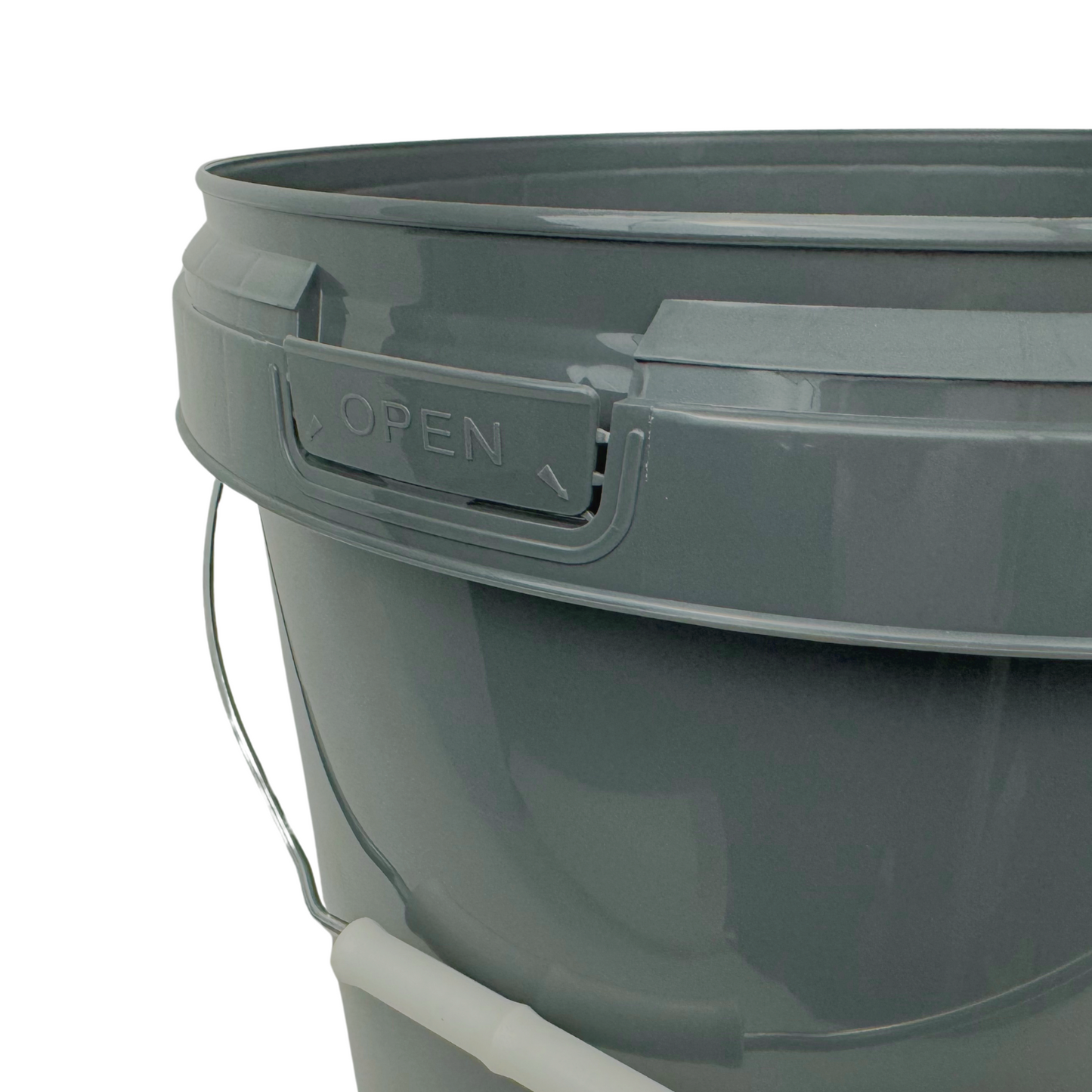 26 Litre Recycled Plastic Grey Round Bucket with Wire Handle